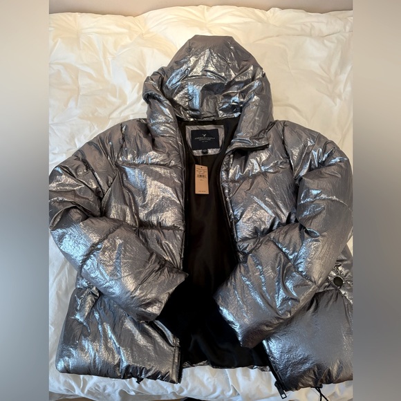 NWT American Eagle Outfitters Puffer Jacket - Picture 2 of 6